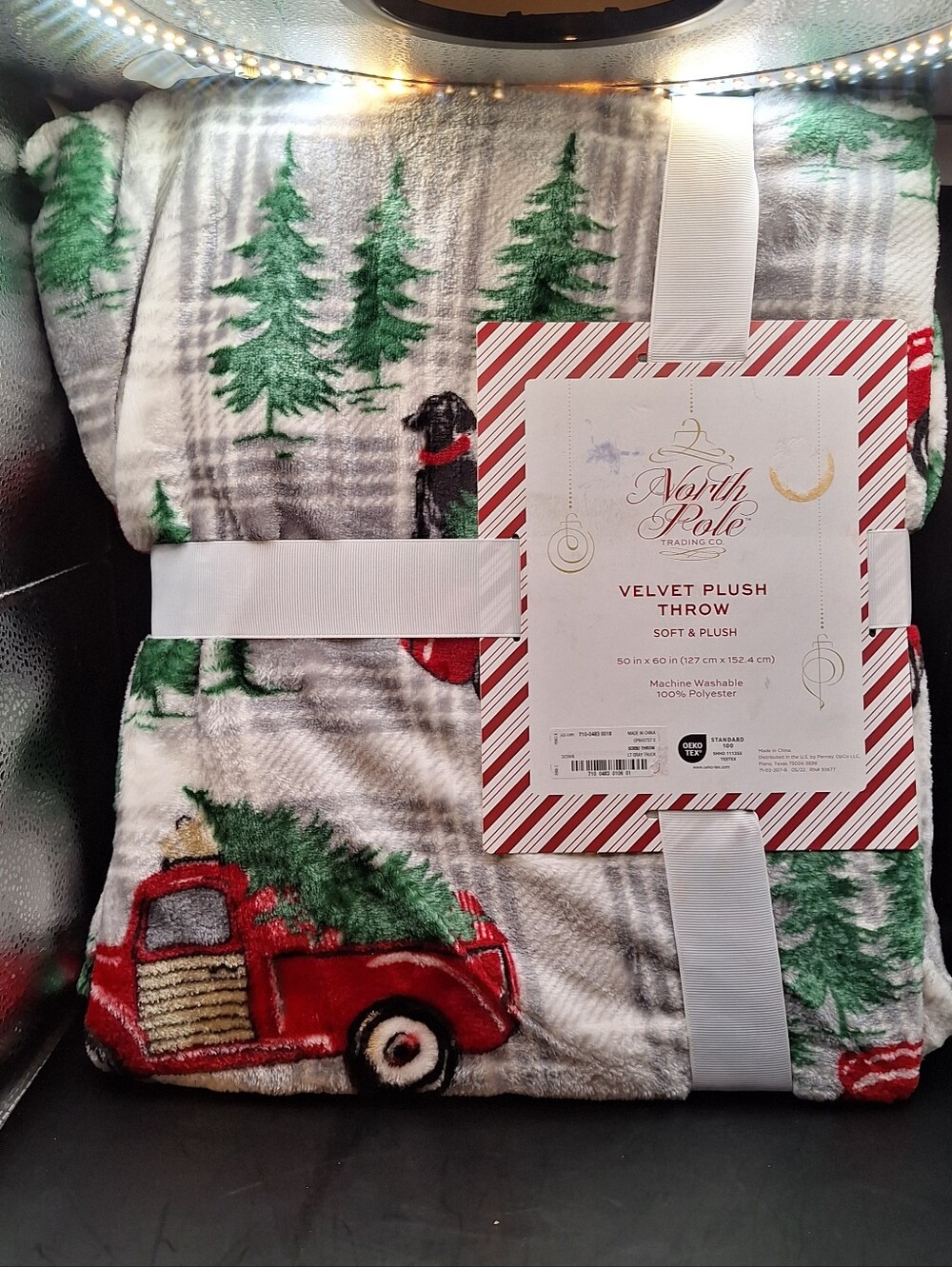 North Pole Trading Oversized 50x60  Plush Throw is a cozy